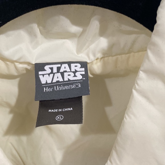 Star Wars Leia Hoth Rebel Base vest - Picture 2 of 4